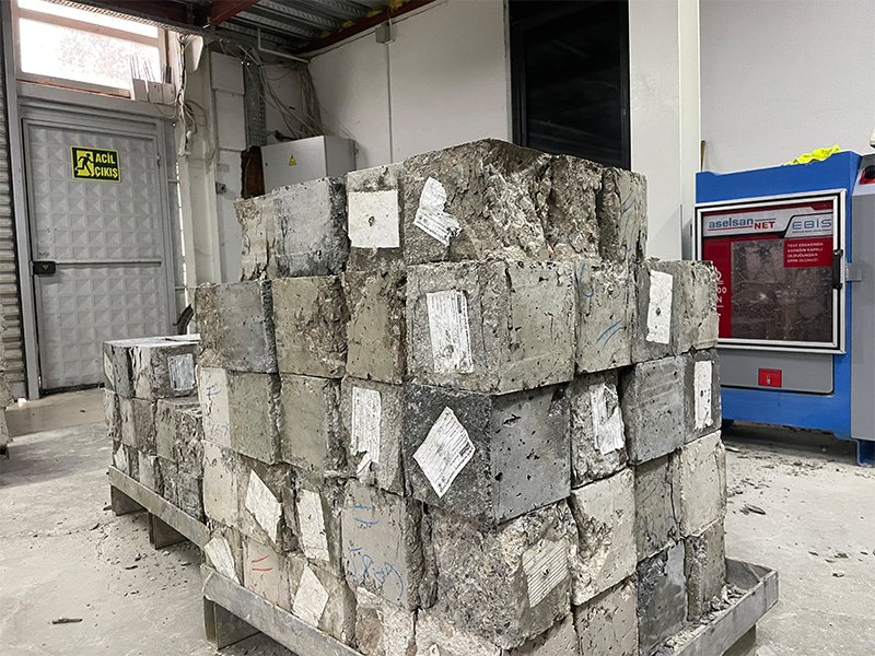 Sertleşmiş Beton Deneyleri